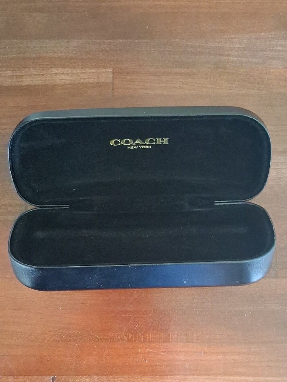 Coach Black Hard Sunglasses Case with Embossed Logo 6" - Picture 2 of 11
